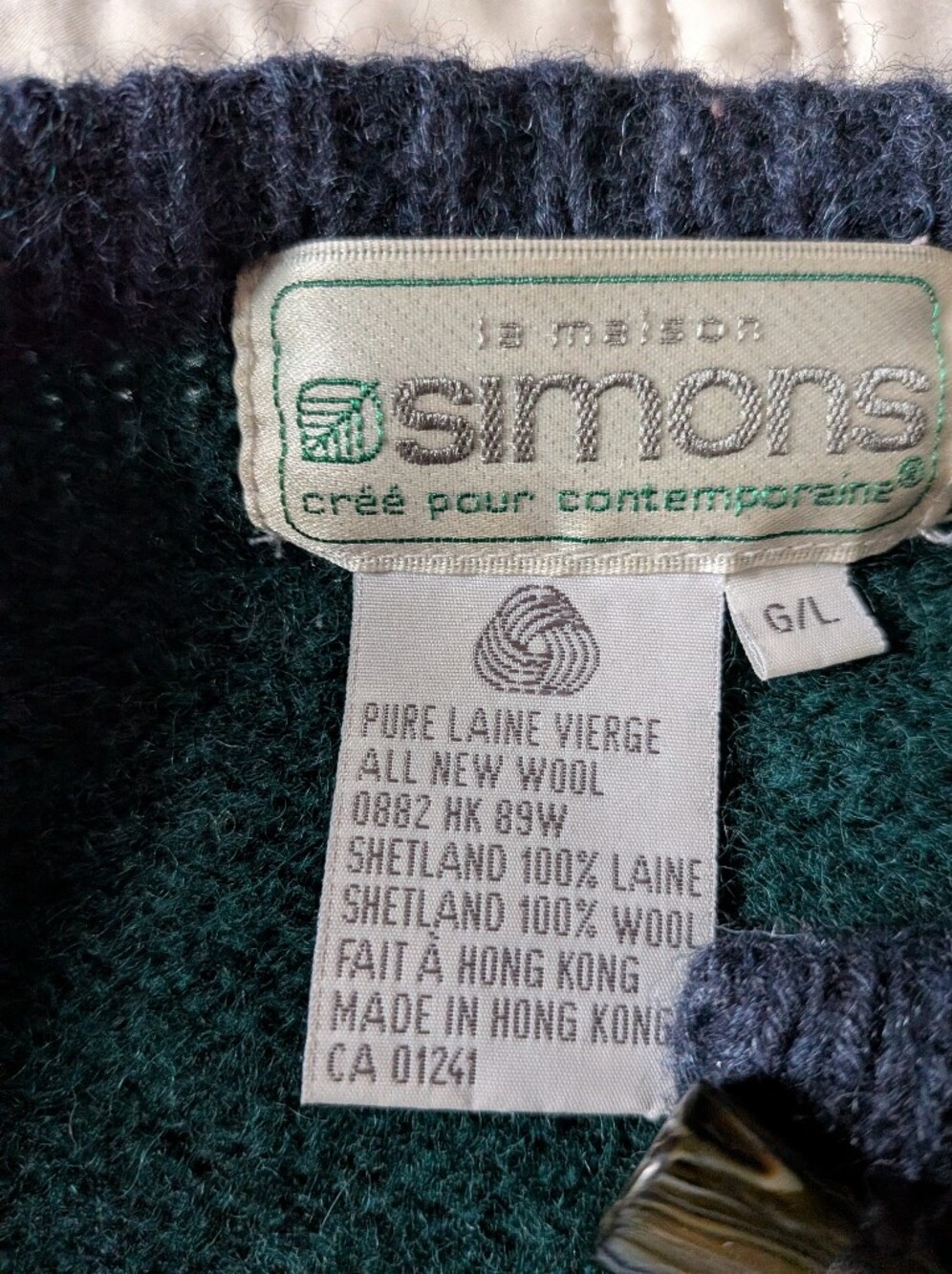 VINTAGE Navy Alpine Scene Cabin Dainty Knit Shetland Wool Cardigan Size Large - Picture 11 of 13